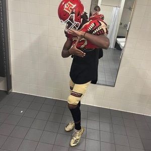 Meet your Posher, Leon